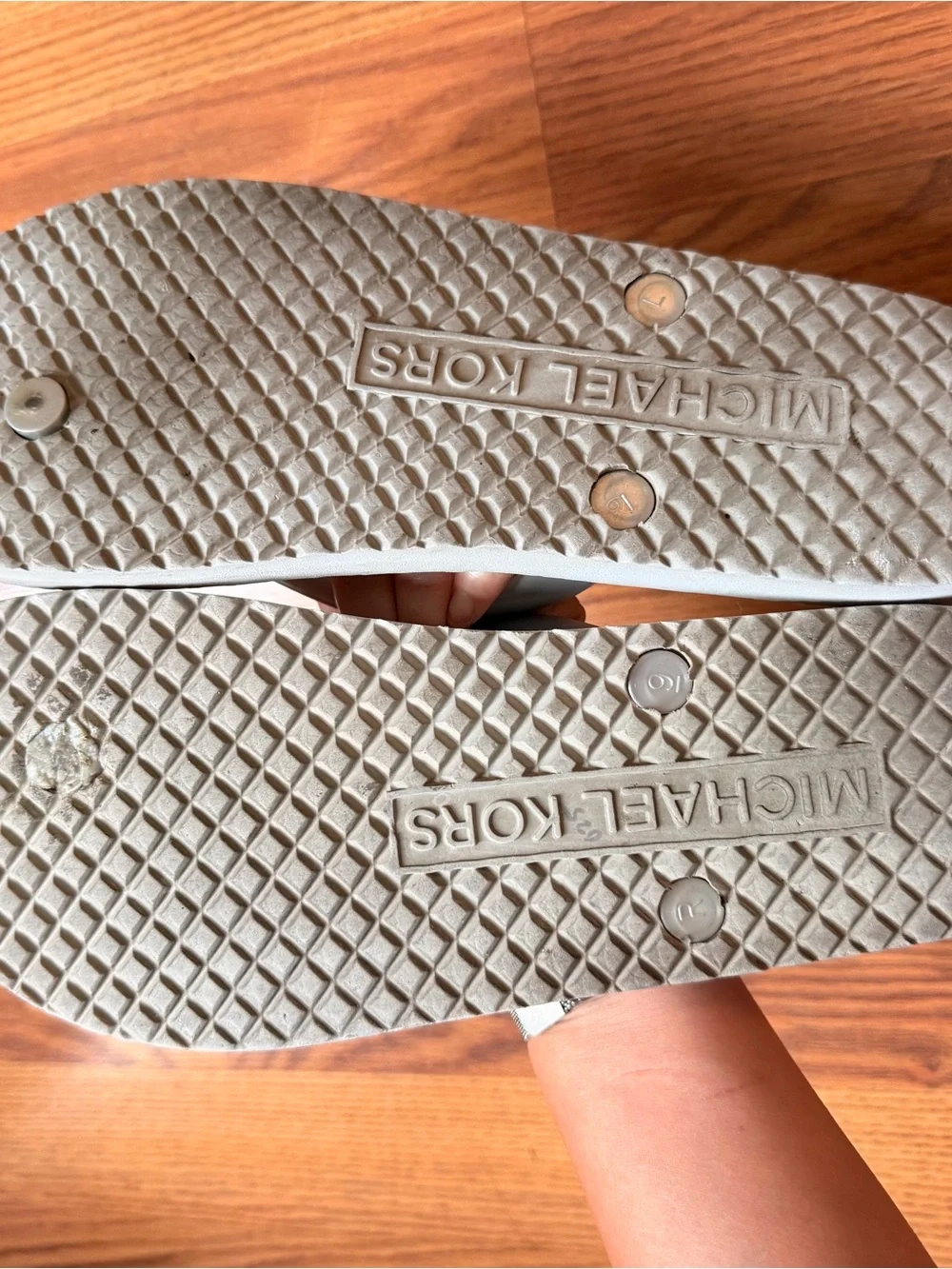 Michael Kors Silver Logo Print Flip Flops Women’s 9